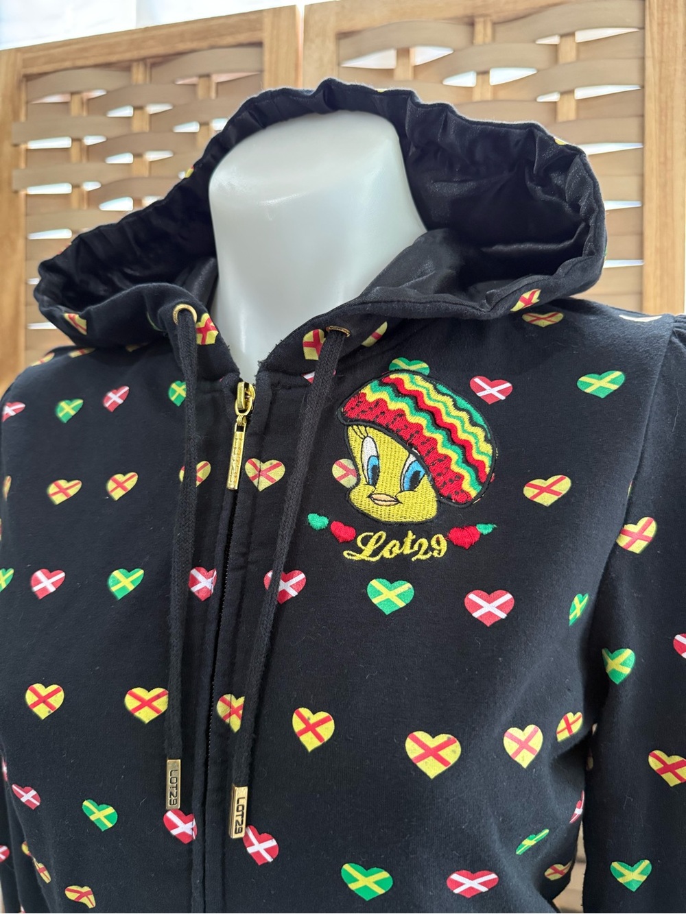 LOT 29 M/L Rasta Tweety Bird Embroidered Flag Heart Print Satin Full Zip Hoodie